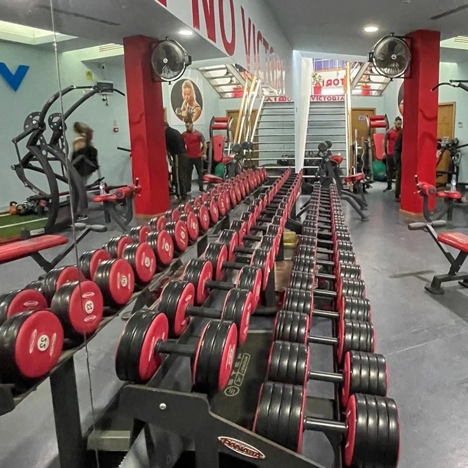 Rack completo de halteres do Victoria Gym
